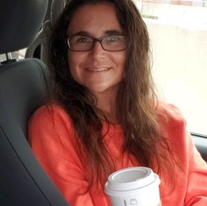 Meet your Posher, Teresa